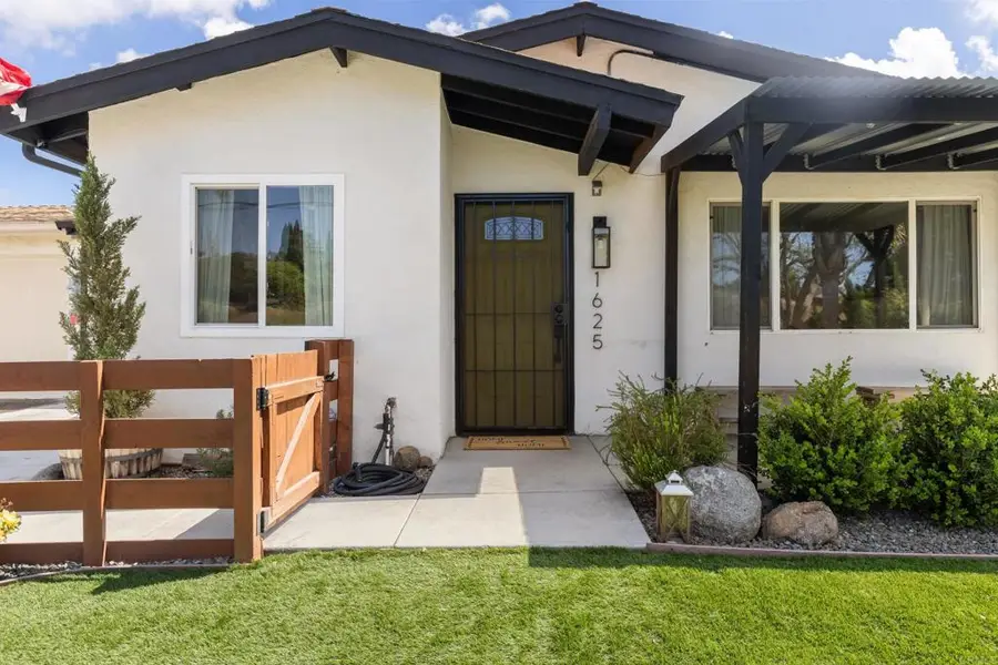 1625 Anza Avenue, Vista, CA 92084 - #2