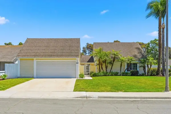 7216 Manzanita Street, Carlsbad, CA 92011