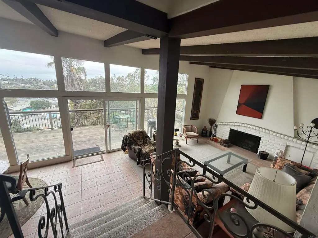 306 Ocean View Drive, Vista, CA 92084 - #1