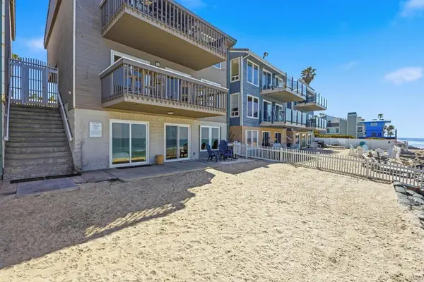 1129 S Pacific Street #A, Oceanside, CA 92054