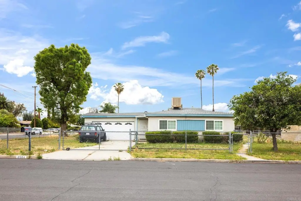 6564 Lynwood Way, Highland, CA 92346 - #1