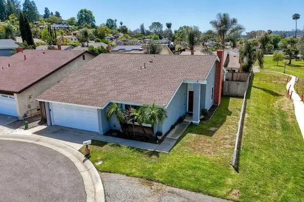 1114 Red Hawk Way, San Marcos, CA 92078