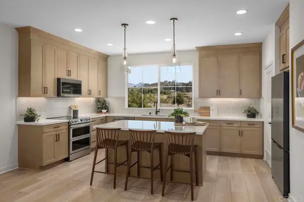 2577 Delphinium Lane, Carlsbad, CA 92008