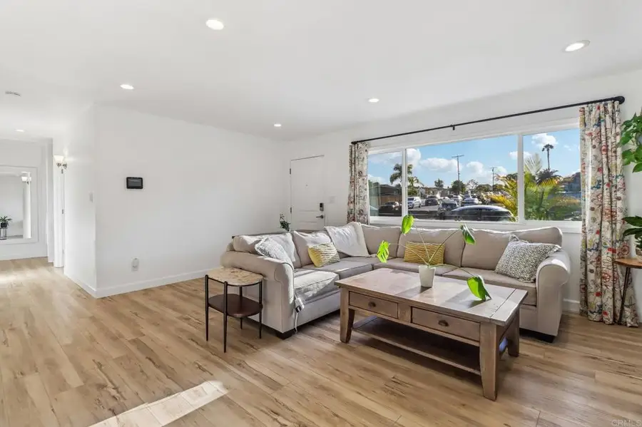 2852 Yvonne St, Oceanside, CA 92056 - #3