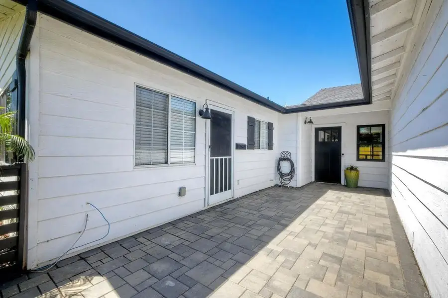 2295 Highland Drive, Carlsbad, CA 92008 - #2