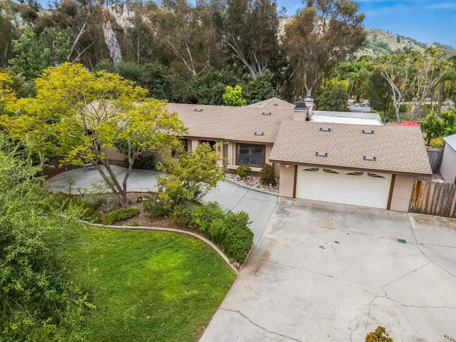 1646 Tierra Libertia Road, Escondido, CA 92026 - #2