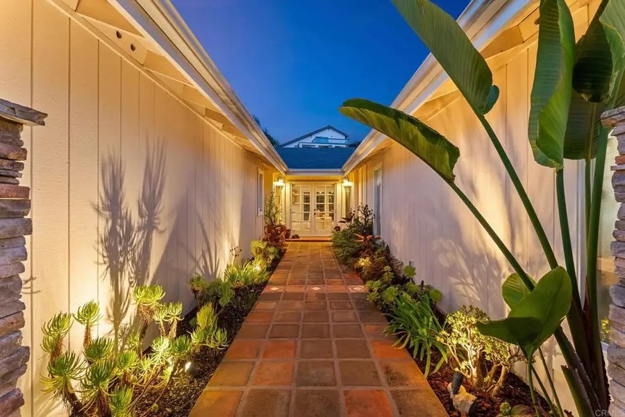 7640 Calle Madero, Carlsbad, CA 92009 - #2
