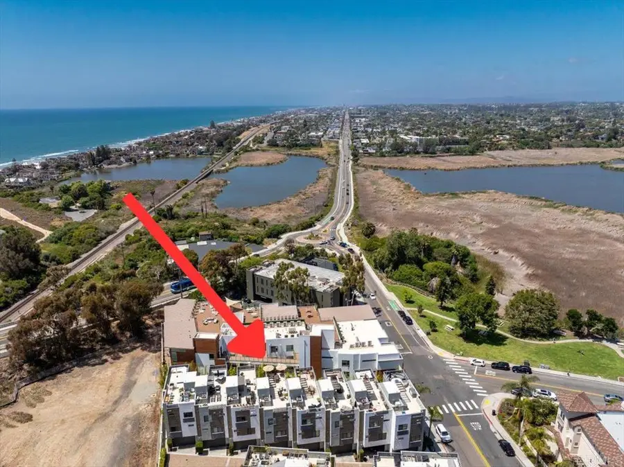 2511 State Street, Carlsbad, CA 92008 - #2