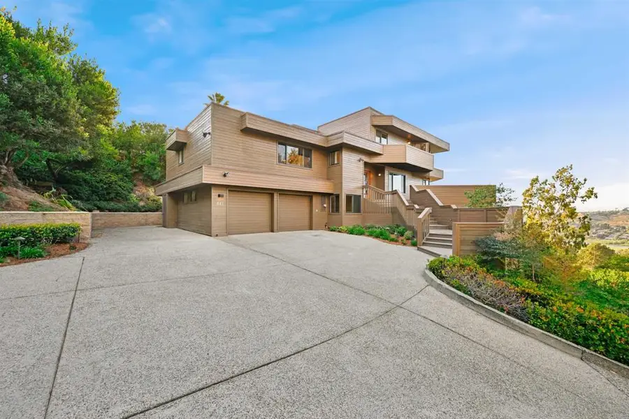 441 Holmwood Lane, Solana Beach, CA 92075 - #2