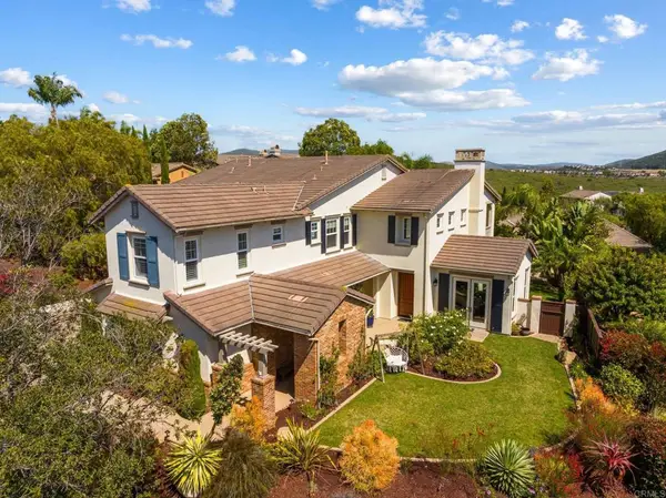 3228 Sitio Montecillo, Carlsbad, CA 92009