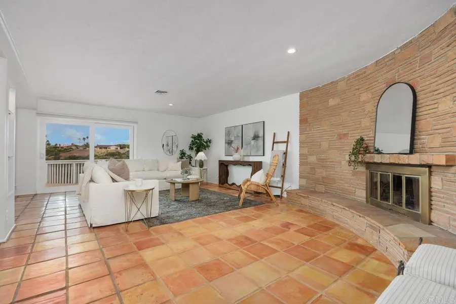 5942 Sagebrush Road, La Jolla, CA 92037 - #3