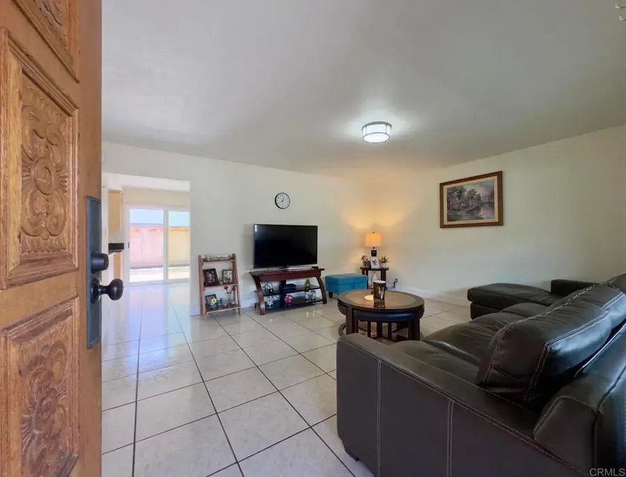 1651 S Juniper Street #50, Escondido, CA 92025 - #3