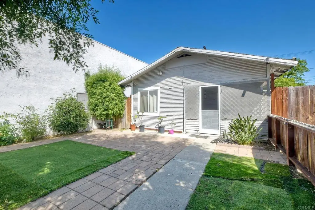 414 W 9th Ave, Escondido, CA 92025 - #1
