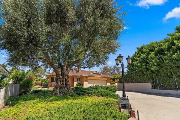 635 Pine Tree Lane, Vista, CA 92081