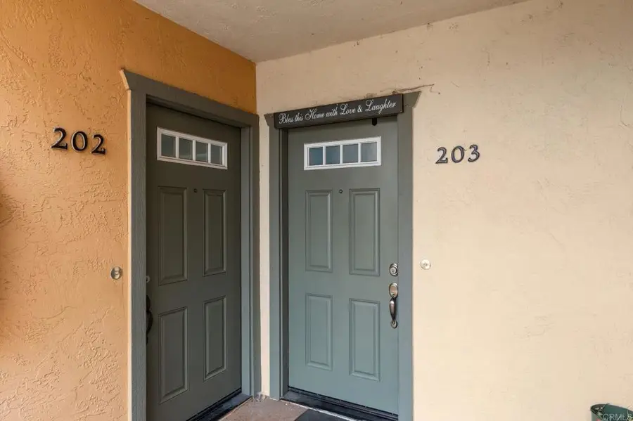 155 Avenida Descanso #202, Oceanside, CA 92057 - #2