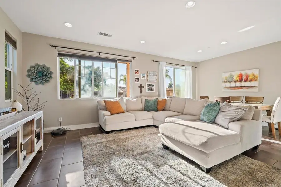 1368 Caminito Veranza #3, Chula Vista, CA 91915 - #3
