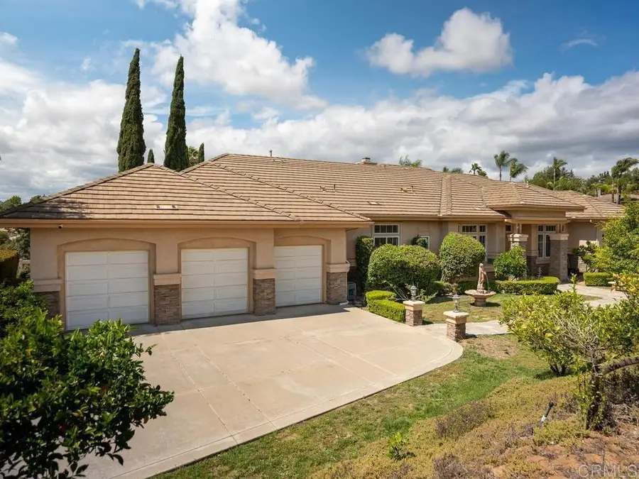 2737 Dos Lomas, Fallbrook, CA 92028 - #2