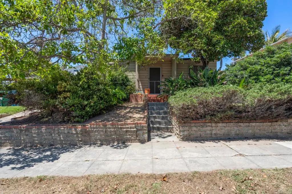 4818 Lamont Street, San Diego, CA 92109 - #1