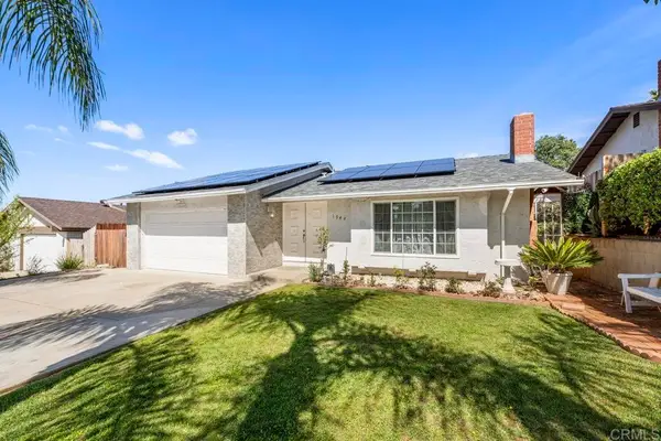 1544 Knob Hill Road, San Marcos, CA 92069