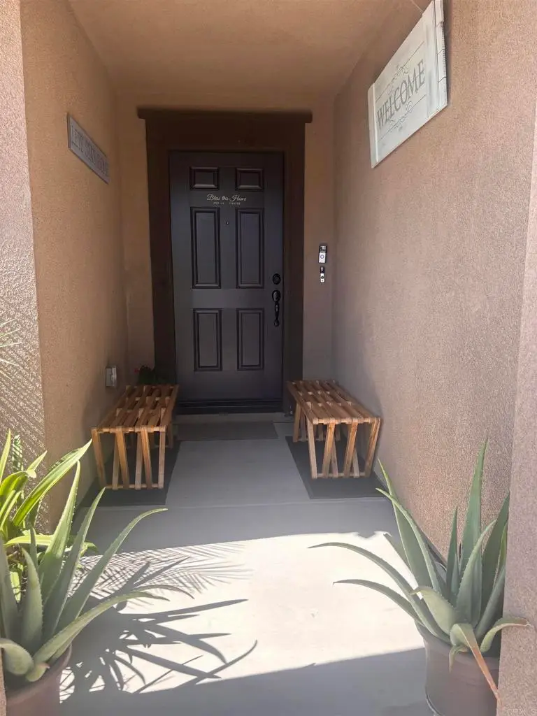 434 Fruitvale Avenue, Hemet, CA 92543 - #1