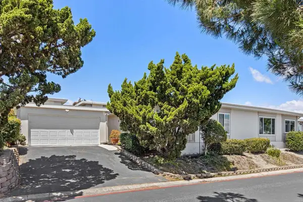 3747 Vista Campana South #103, Oceanside, CA 92057