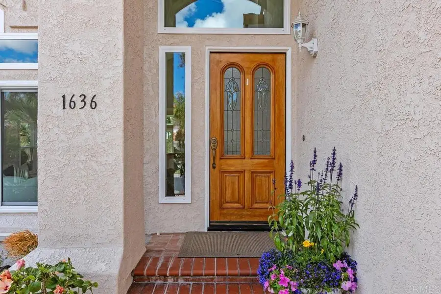 1636 Olympus Loop Drive, Vista, CA 92081 - #3