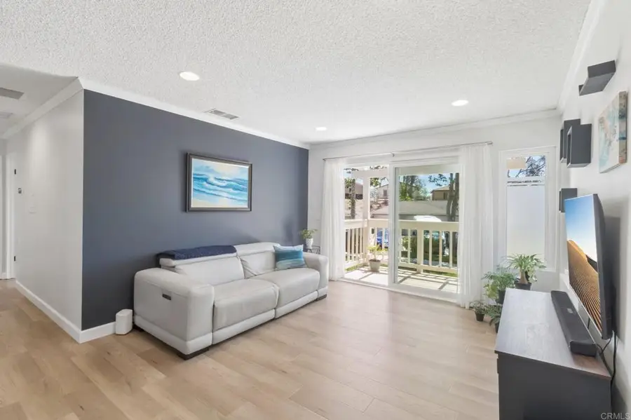 669 Diamond Way #235, Vista, CA 92083 - #2