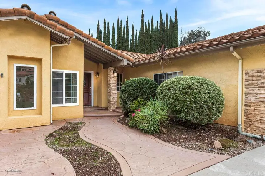 1654 Candleight Ave, Escondido, CA 92029 - #2