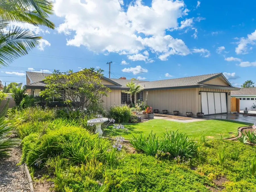 2646 Larchmont Avenue, Santa Ana, CA 92705 - #3