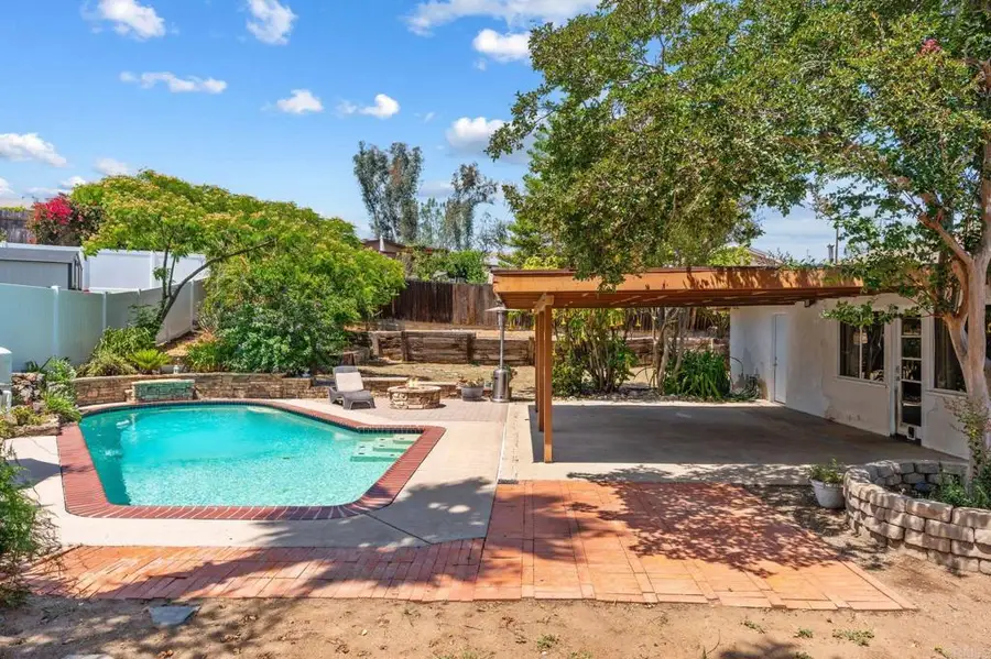 9644 E Hartland Circle, Santee, CA 92071 - #2