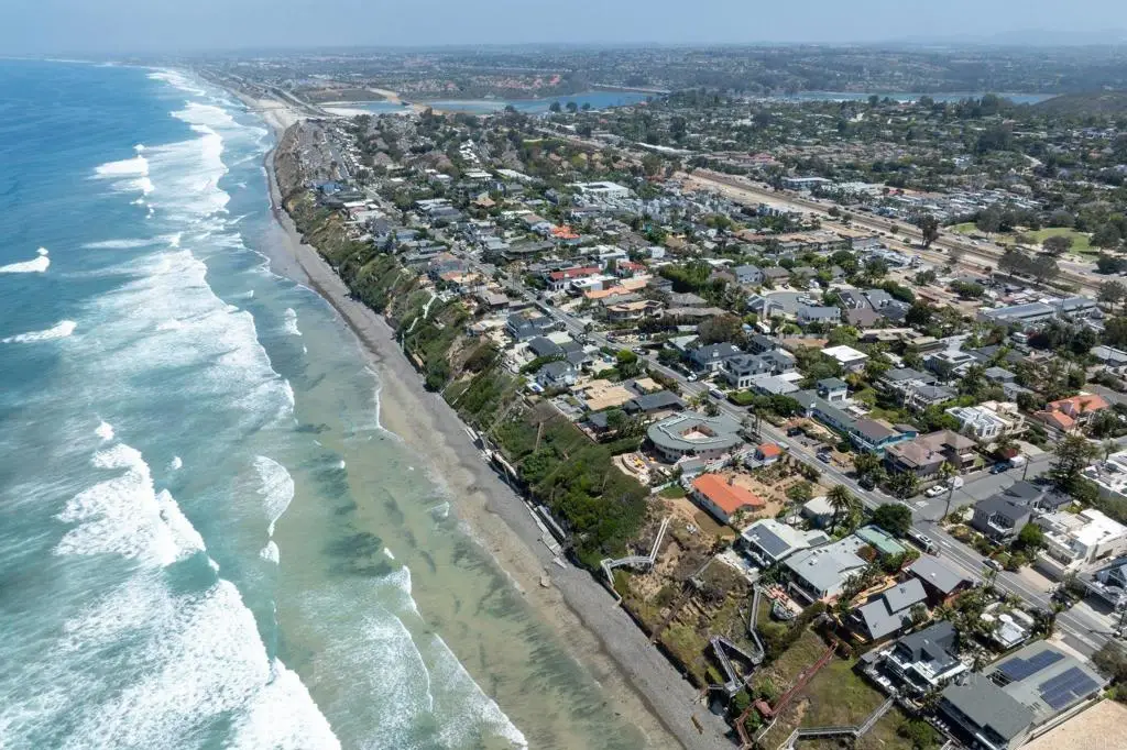1524 N Coast Hwy 101, Encinitas, CA 92024 - #1