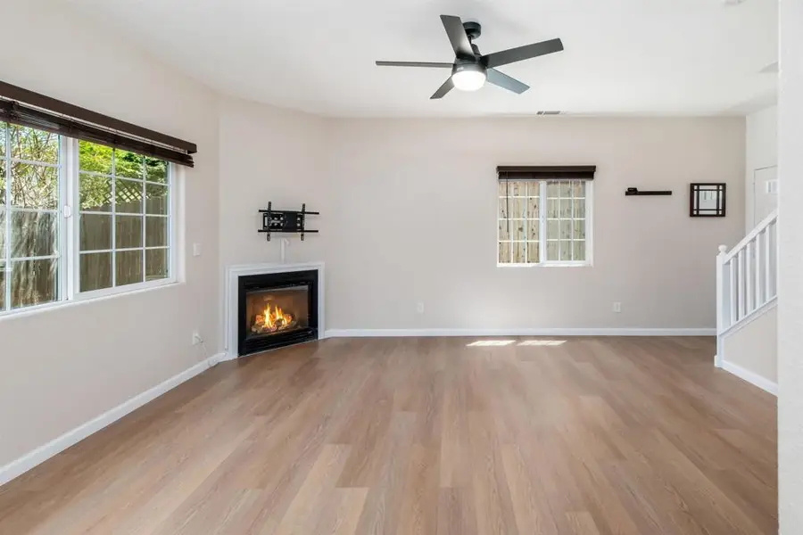 477 Calle Elegante, Vista, CA 92083 - #2