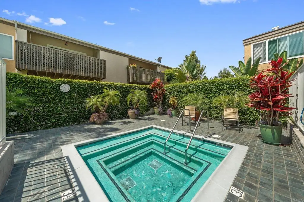 8548 Via Mallorca #E, La Jolla, CA 92037 - #1