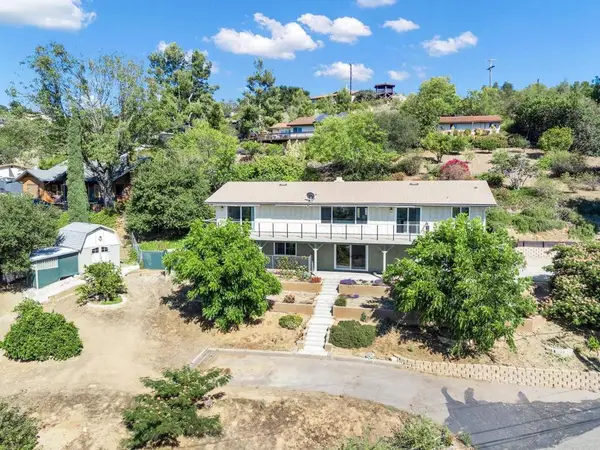 2344 Big Pine Road, Escondido, CA 92027