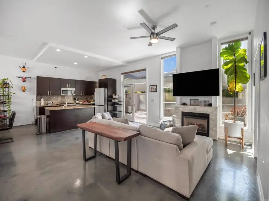 540 9th Avenue #TH104, San Diego, CA 92101 - #3