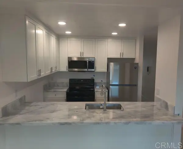 125 Candice Place, Vista, CA 92083