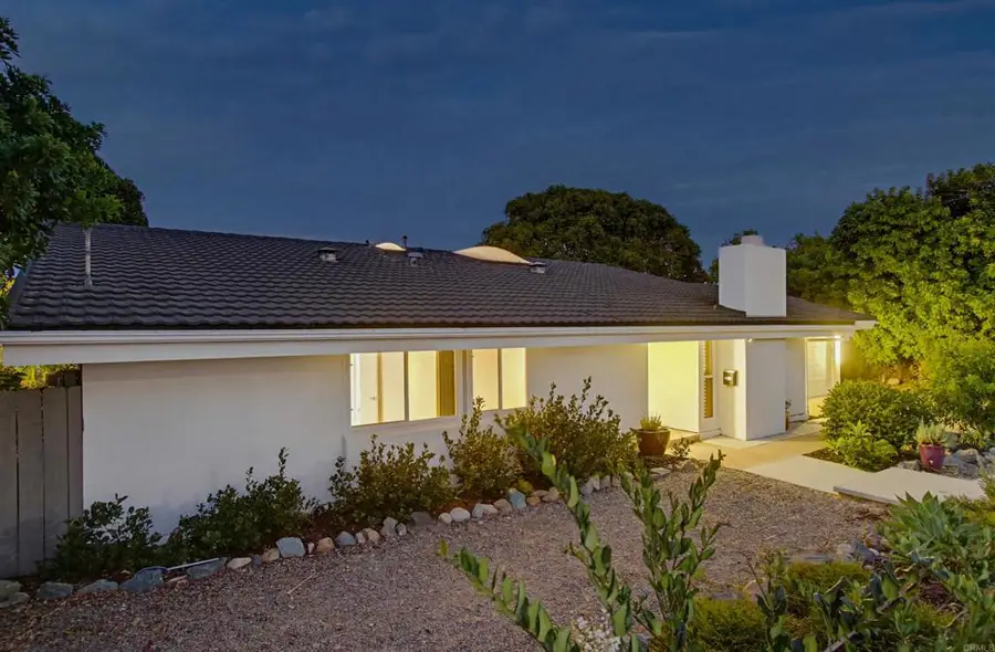 5605 Soledad Mountain Rd, La Jolla, CA 92037 - #3