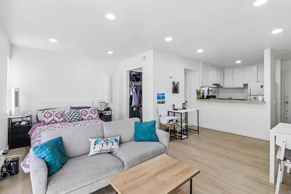 4060 Huerfano Avenue #106, San Diego, CA 92117