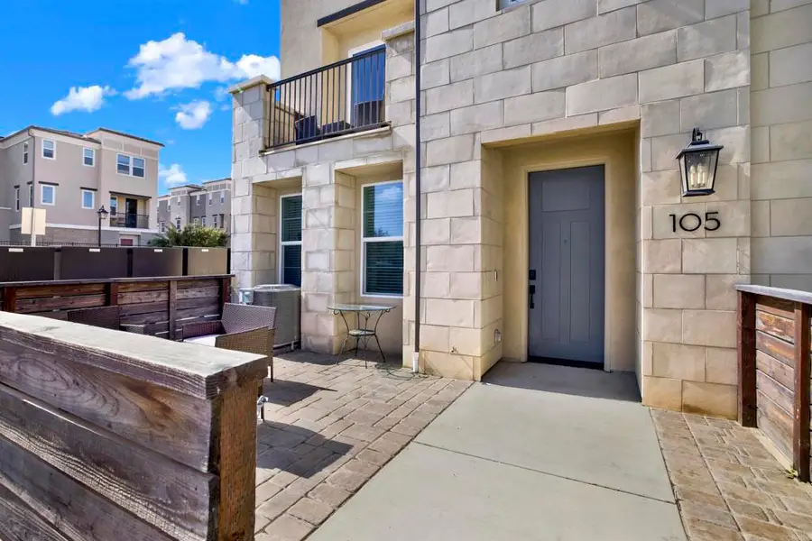 1231 Sunrise View #105, San Marcos, CA 92078 - #3