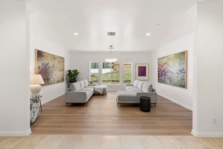 4305 Manchester Avenue, Encinitas, CA 92024 - #3
