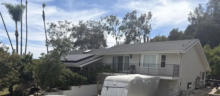 3830 Lake Garden Drive, Fallbrook, CA 92028 - #3
