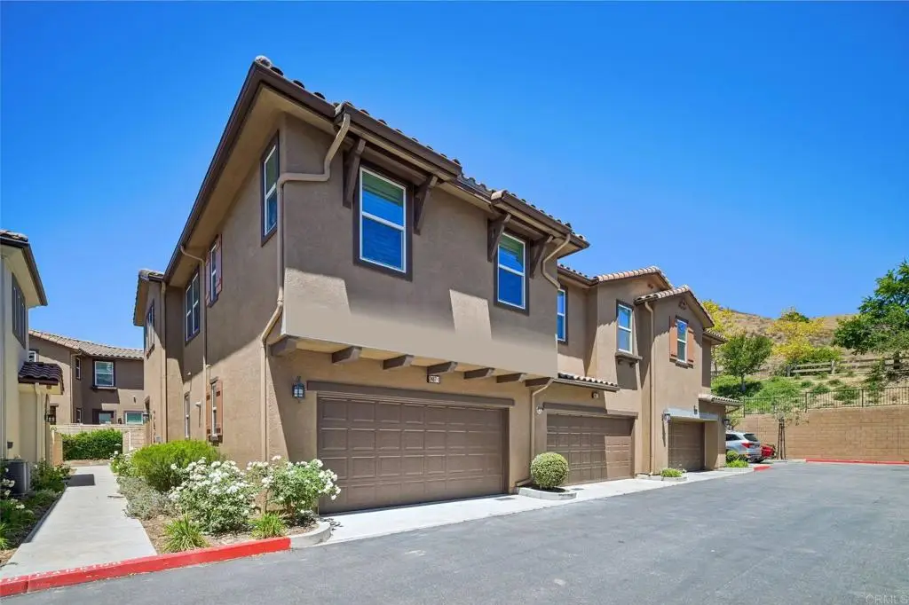 2487 Ascending Oaks Lane #1, Simi Valley, CA 93063 - #1