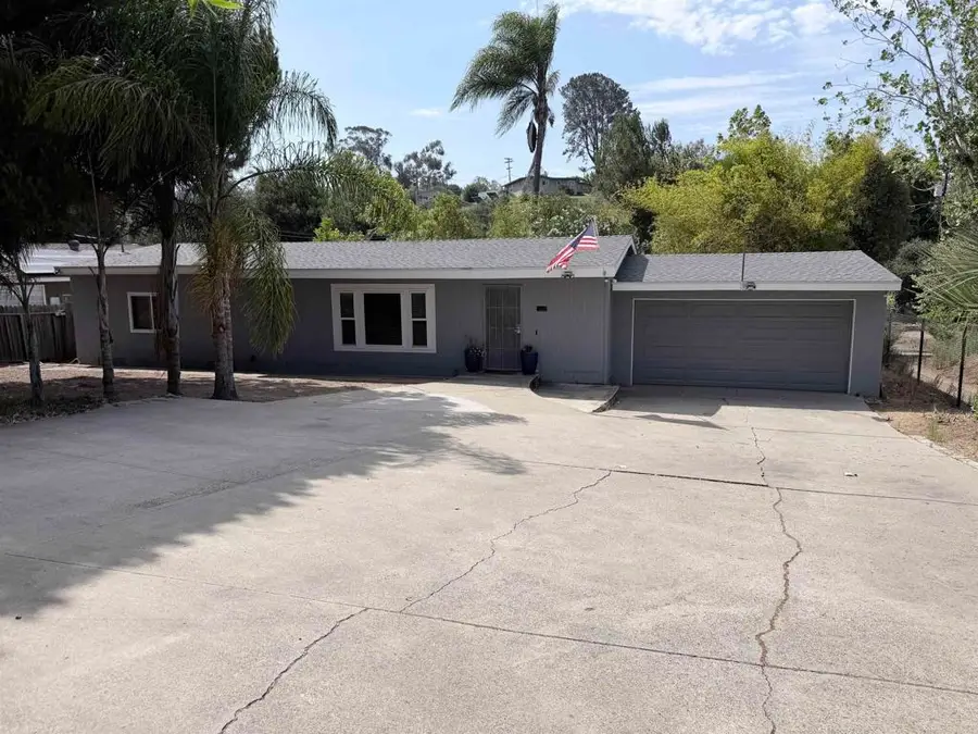 1119 Monte Vista Drive, Vista, CA 92084 - #2
