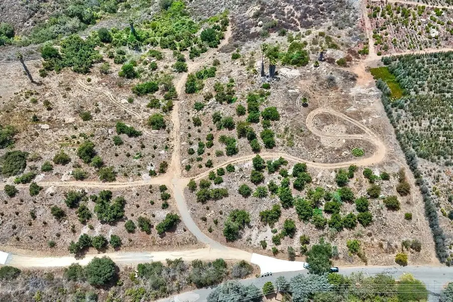 Twin Oaks Valley Rd., Vista, CA 92084 - #3