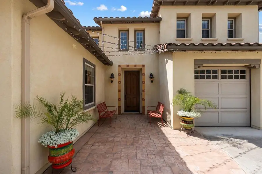 813 Genoa Way, San Marcos, CA 92078 - #3