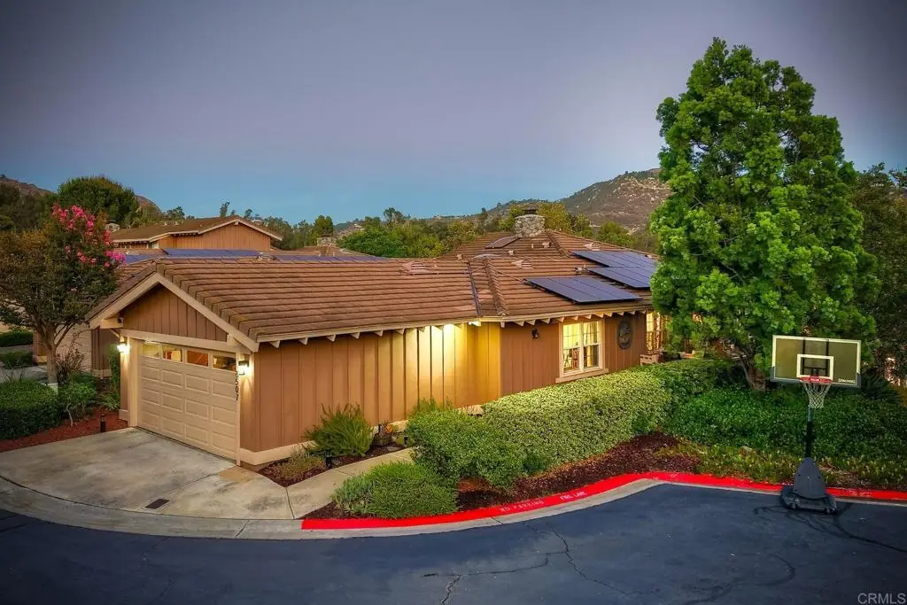 8507 Circle R Course Lane, Escondido, CA 92026 - #1