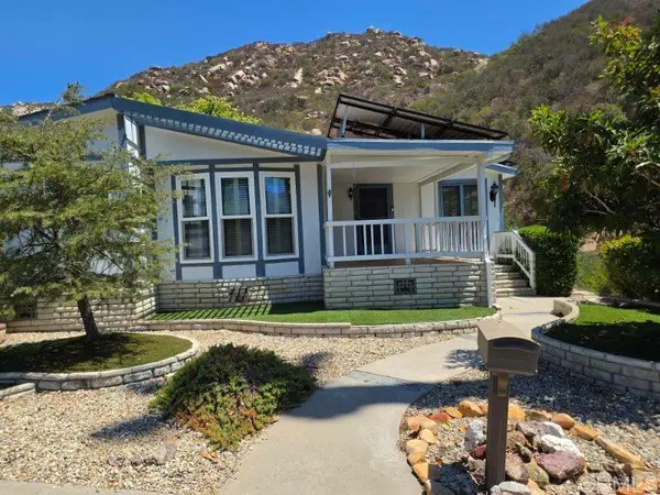 8975 Lawrence Welk Drive #254, Escondido, CA 92026
