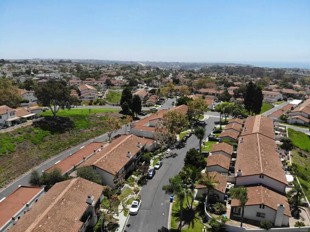 6854 Maple Leaf Dr, Carlsbad, CA 92011 - #1