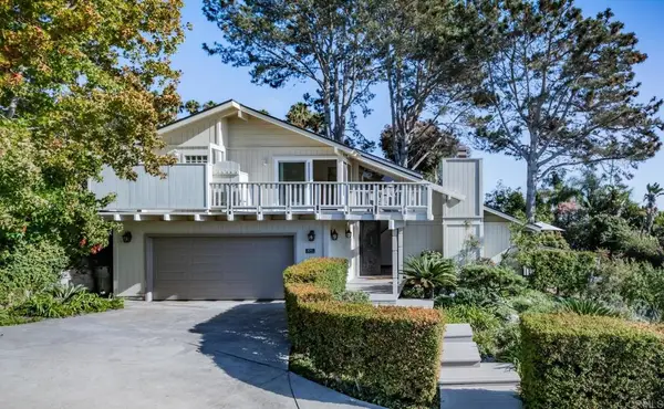 279 1/4 Hillcrest Drive, Encinitas, CA 92024