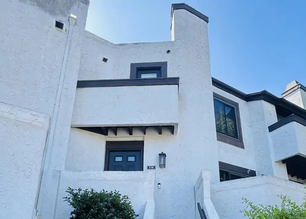 2232 Caminito Pajarito #114, San Diego, CA 92107